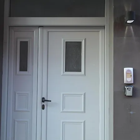 Vjosa Nest * Përmet
