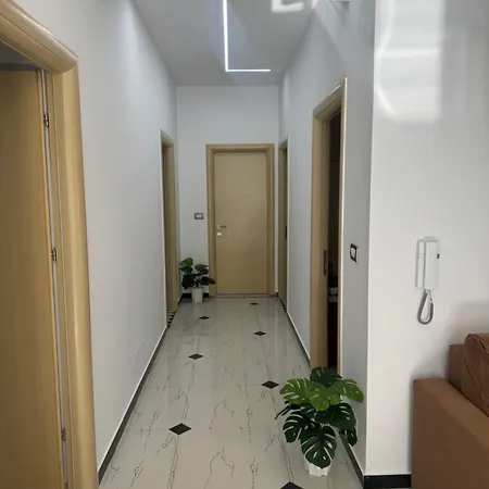 Appartamento Vjosa Nest *